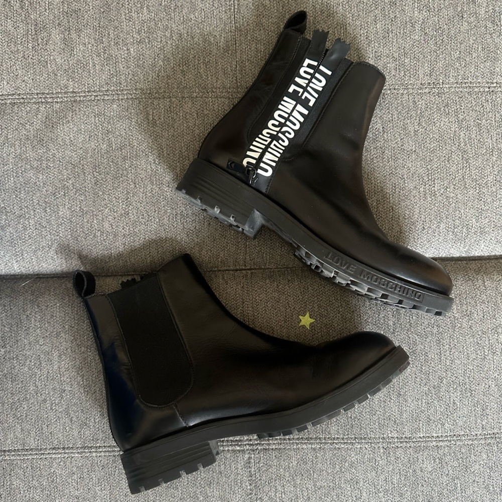 Love Moschino Black Chelsea Boots
